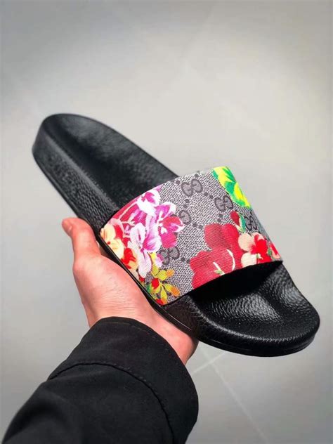 gucci bloom sandals replica|scialle Gucci blooms.